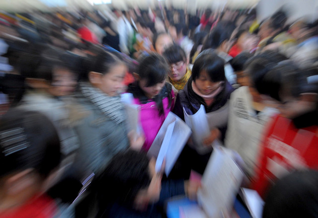 重庆和厦门哪个美女多些