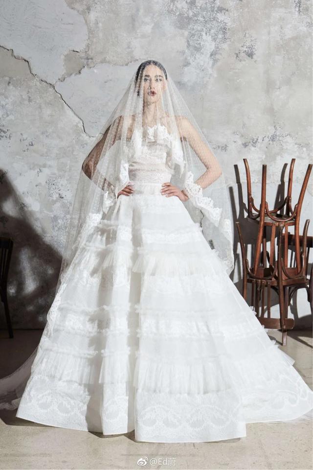简约婚纱摄影，简约婚纱摄影图片