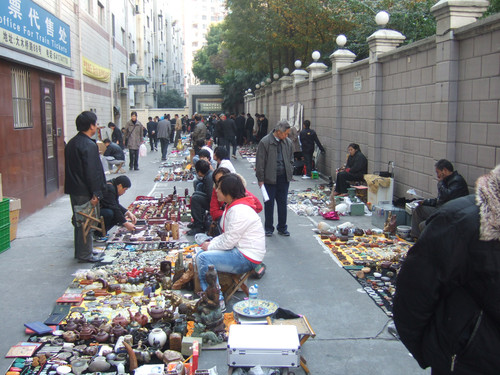 武汉市摆摊需要什么证件和手续