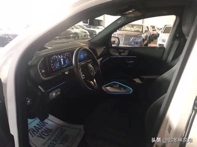 奔驰gle白色