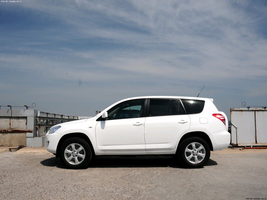 二手车2012年rav4价格，rv4丰田2012款二手报价