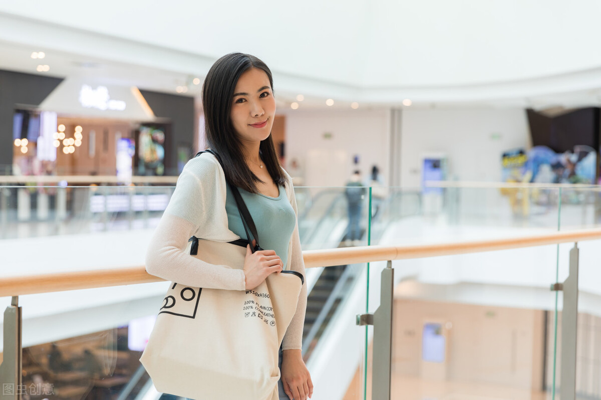 手机素材美女素材网站视频,美女图素材哪里找?