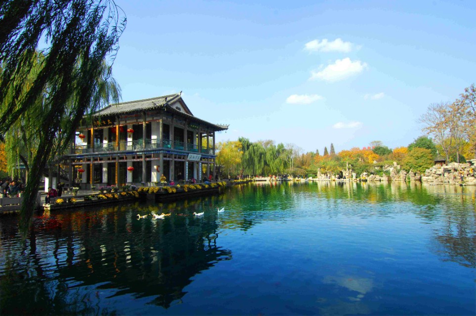 济南市五龙潭在哪个区