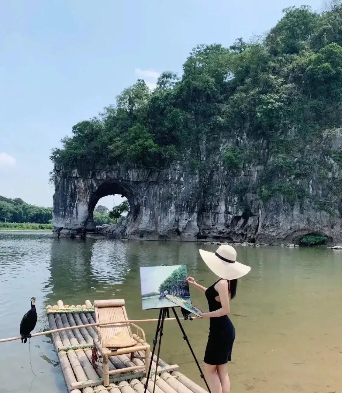 广西国庆接待规模排全国第6，南宁不是旅游城市，为何接待旅客比桂林还多？
