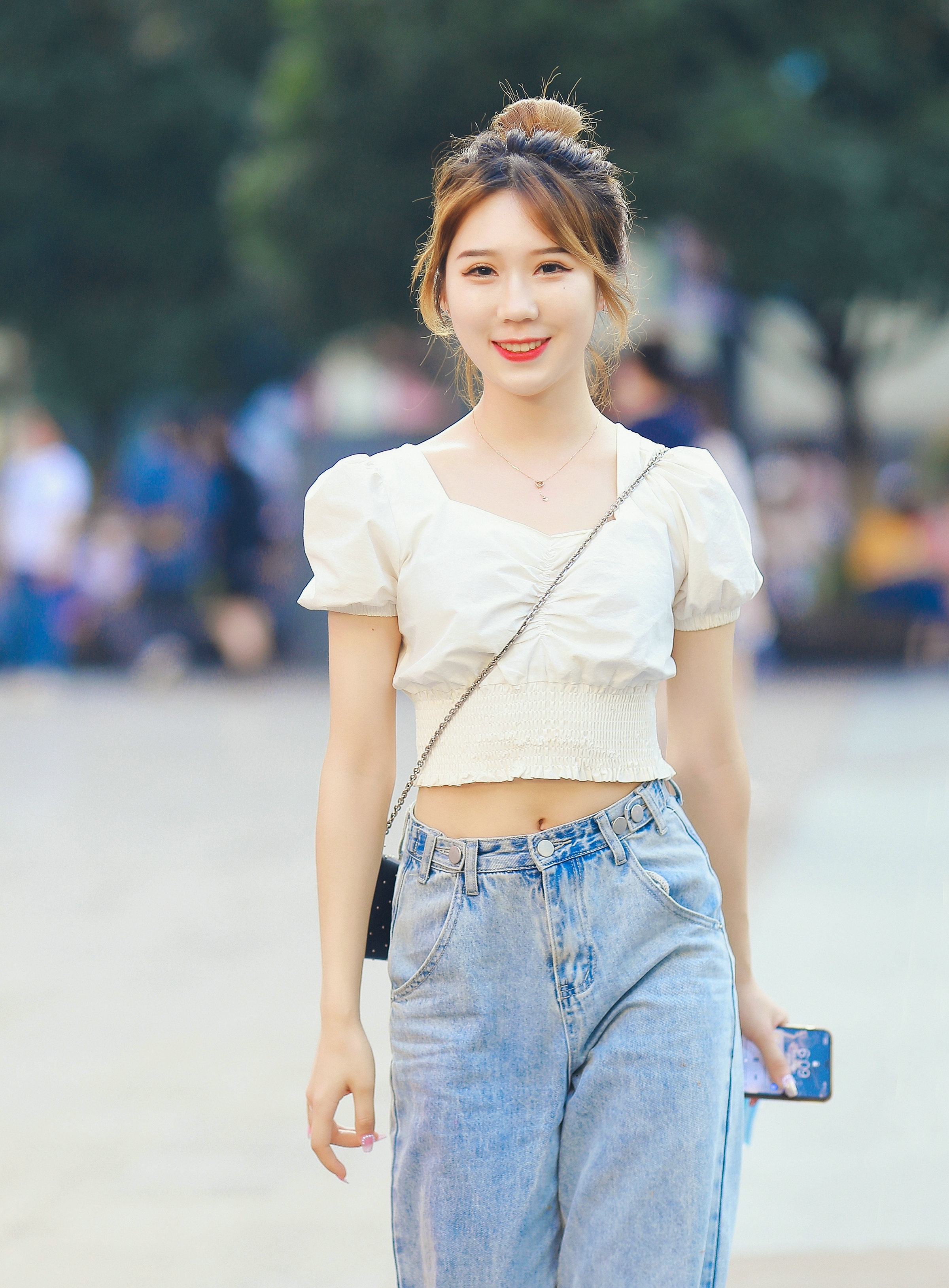 [阳光灿烂的图片]你有哪些笑容灿烂的照片？