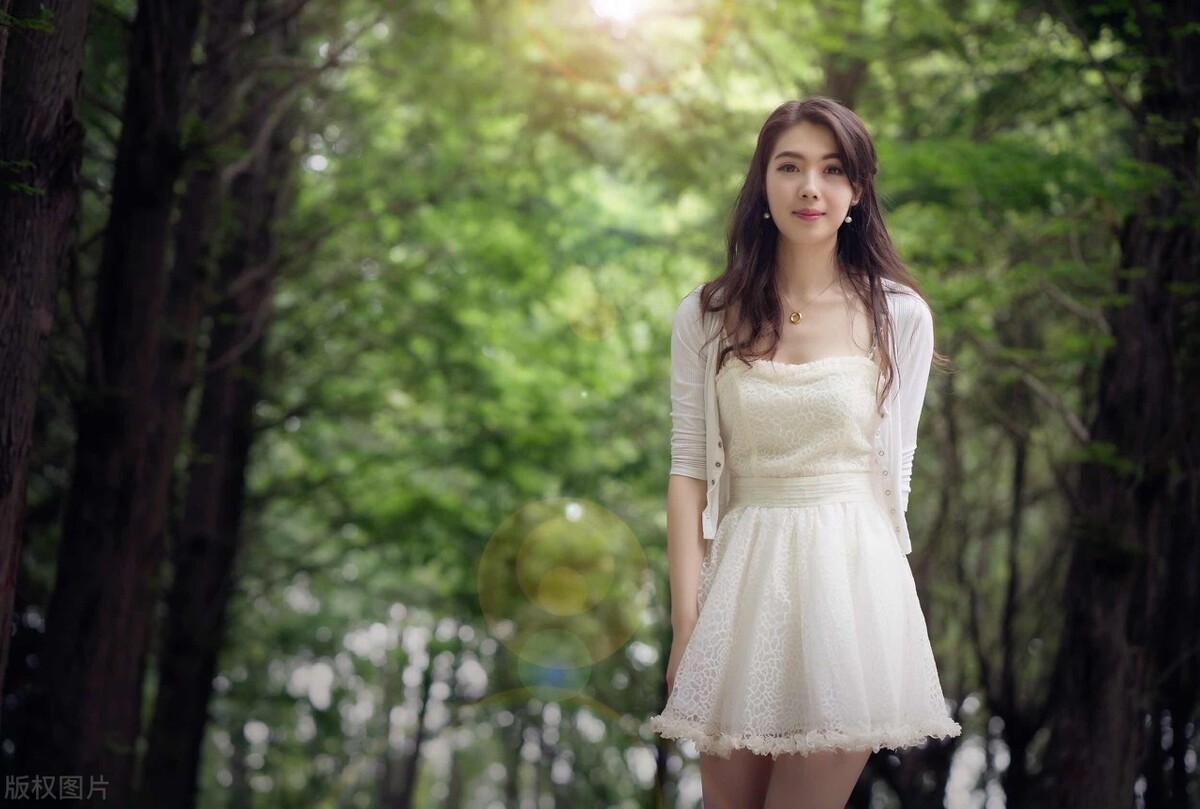 手机素材美女素材网站视频,美女图素材哪里找?