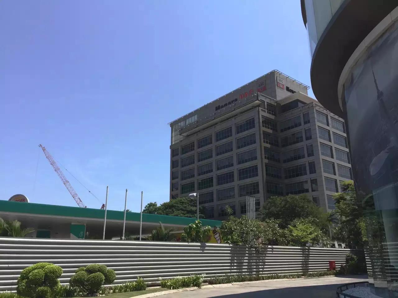中国百万富豪海外生活，中国百万富豪海外生活视频播放