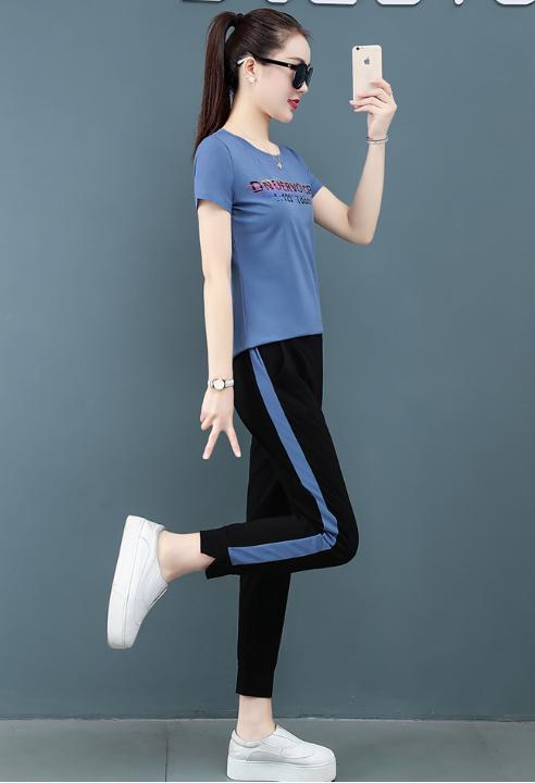 女士运动服装,平时喜欢运动休闲风,有哪些穿搭图片可以参考吗?