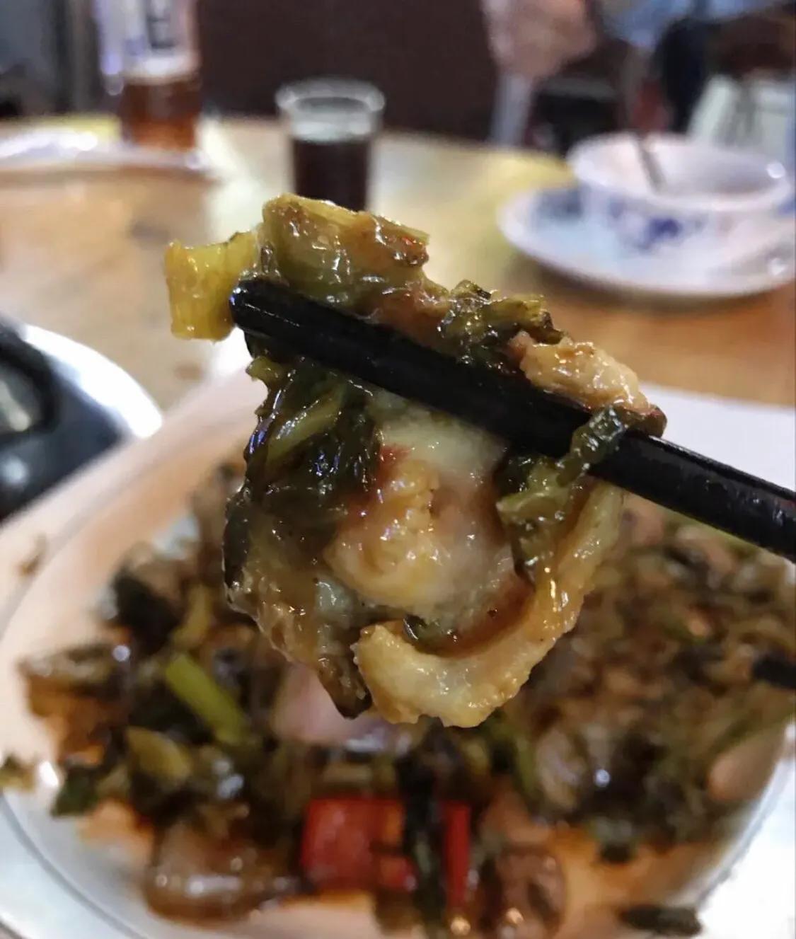 广州哪个地方有咸酸菜炒牛欢喜？