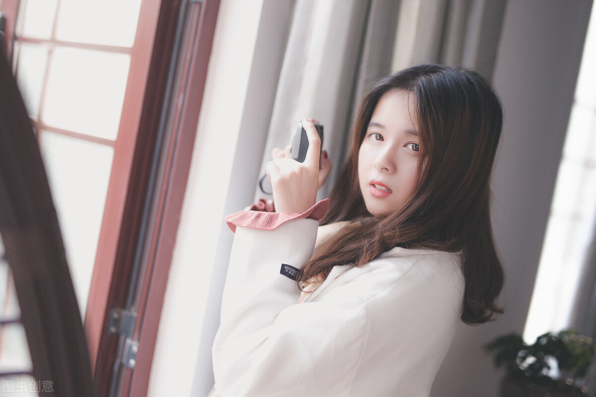 手机素材美女素材网站视频,美女图素材哪里找?