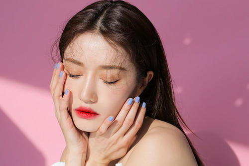 疫情在家化妆视频技巧
