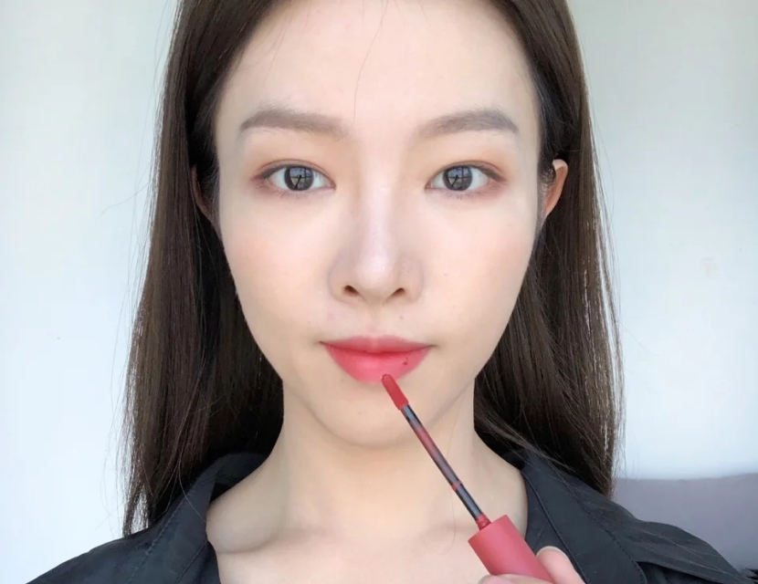 新人如何推荐美妆好物
