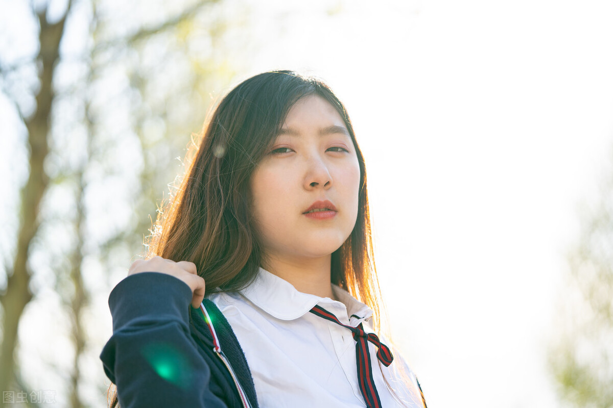 手机素材美女素材网站视频,美女图素材哪里找?