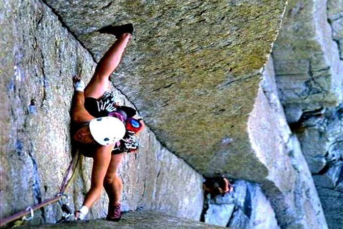 “魔鬼塔”海拔只有264米,为何却比珠峰还难登顶? “魔鬼塔”海拔只有264米,为何却比珠峰还难登顶?