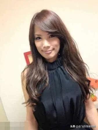 与富婆离婚嫌分钱少