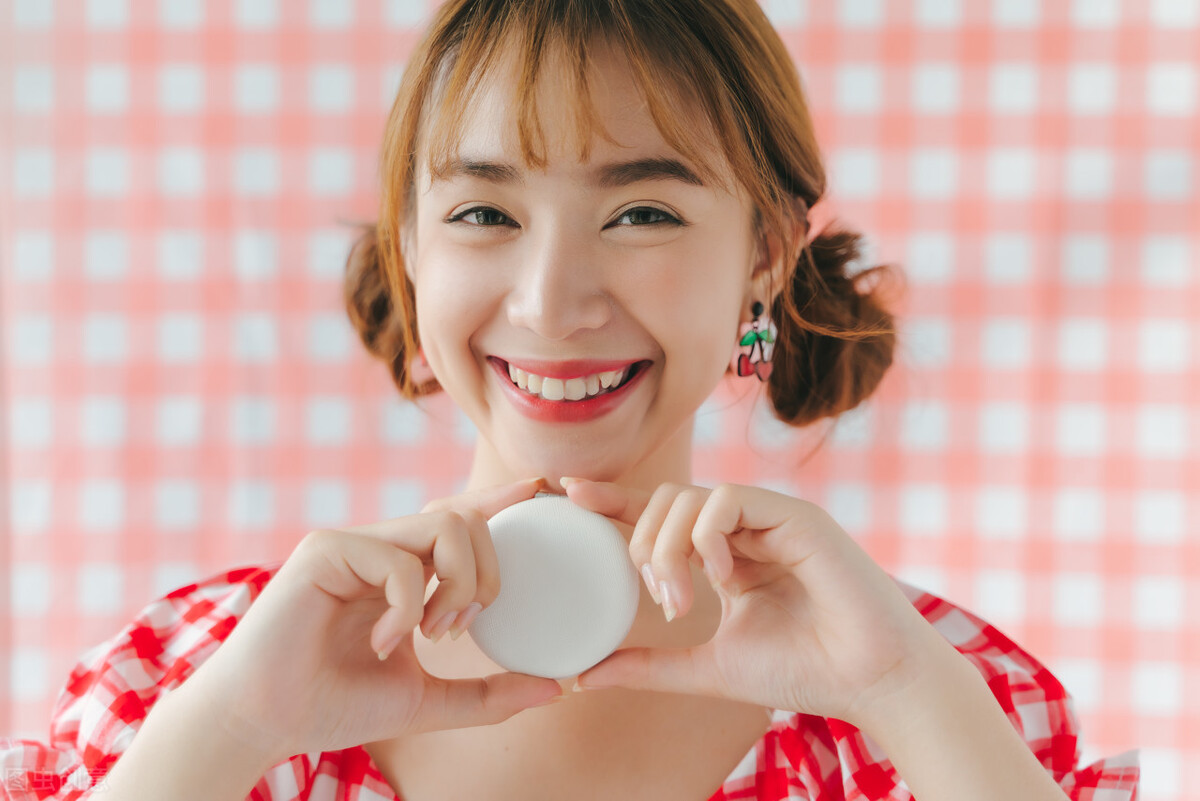 手机素材美女素材网站视频,美女图素材哪里找?