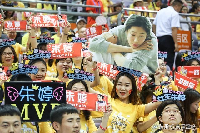 女排欧锦赛半决赛，塞尔维亚3:1战胜意大利，如何评价本场比赛？