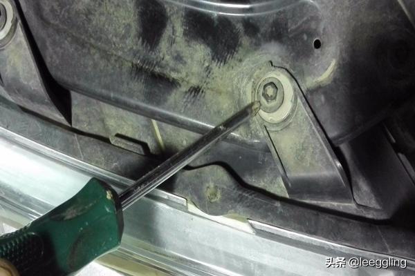 大众朗逸车灯