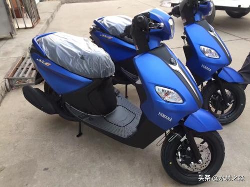 1万元接了一间炸鸡外卖，怎么高价转出来？有什么建议吗？：骑万元公路车送外卖