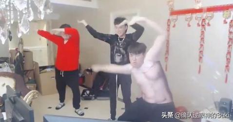 看演出猥亵他人被拘（在表演中，如何像小偷一样小心翼翼并且特别猥琐的走路？）