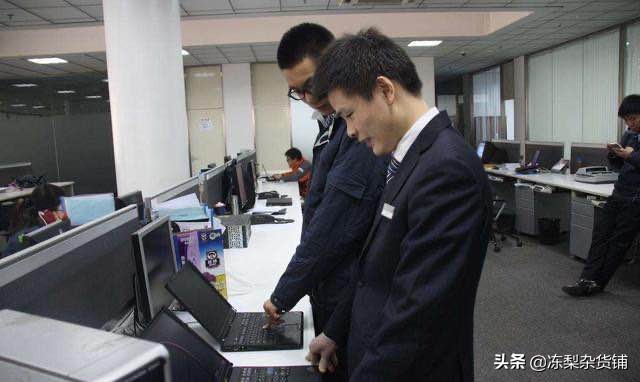 32位和64位区别？：64位和32位