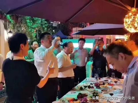 武汉市的市长叫什么名字