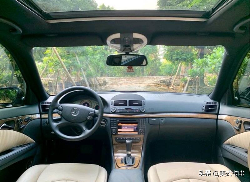 奔驰e230