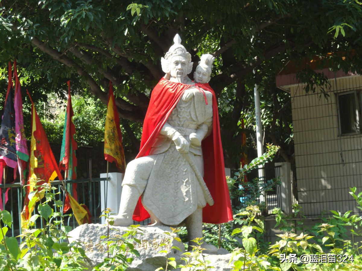 南宋赵昺死后是葬在深圳南山区还是葬在传说的九龙岛？为什么？