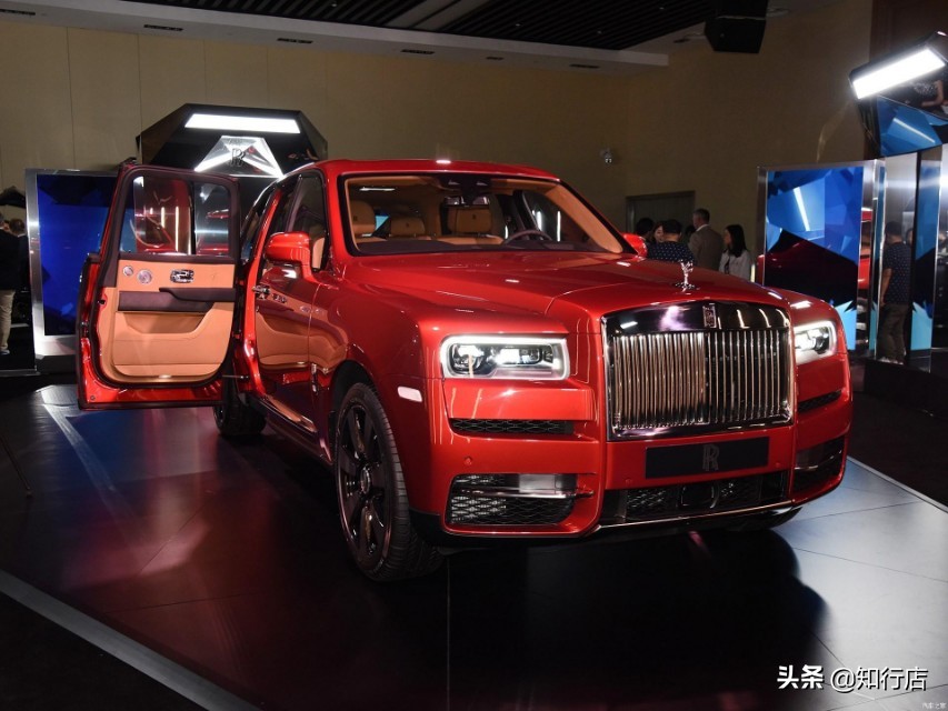 撞劳斯莱斯只赔200