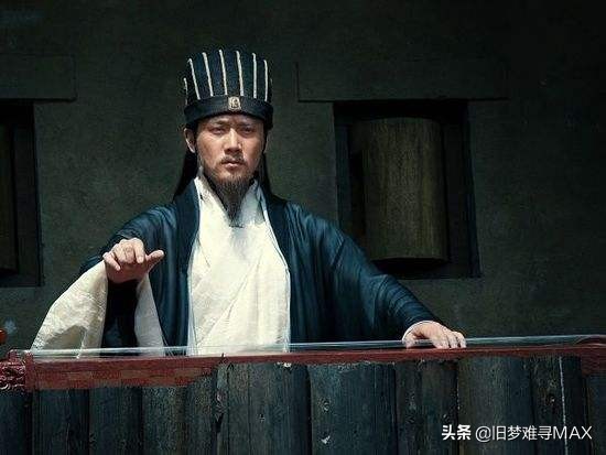 三国历史故事新解 （三国历史故事新解说视频）