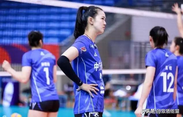 江苏女排2-3广东惨遭三连败,赛后荣膺得分王的张常宁痛哭不已,蔡斌该不该下课谢罪? 江苏女排2-3广东惨遭三连败,赛后荣膺得分王的张常宁痛哭不已,蔡斌该不该下课谢罪?