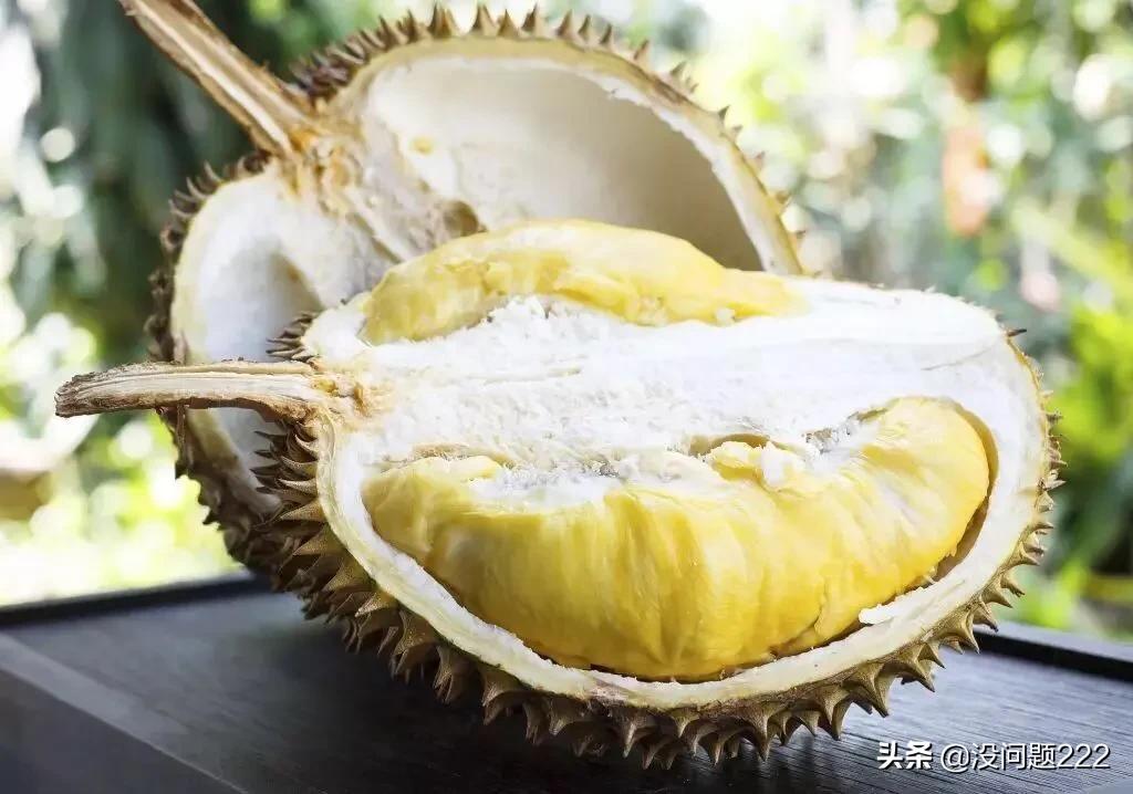 榴莲怎么切能切出果肉？：洗榴莲把果肉洗没了
