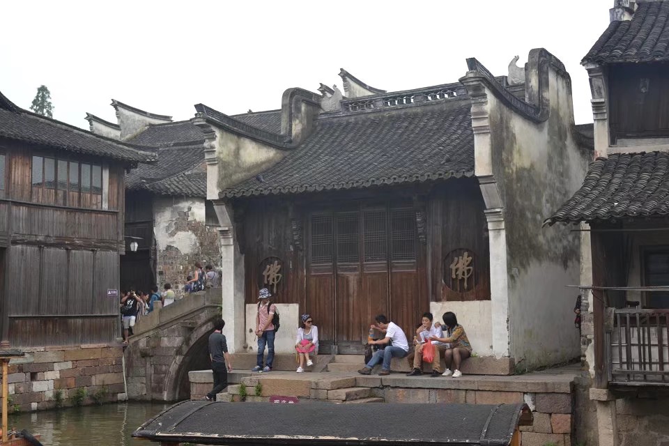 国庆消费电子火爆（国庆消费红红火火，江苏人消费超110亿, 你怎么看？）