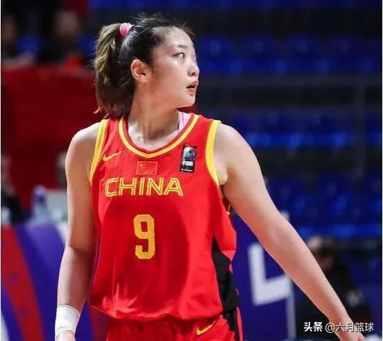 奥运会知识海报（国际篮联公布的奥运会女篮海报中，李梦成中国队的代表人物，你怎么看？）