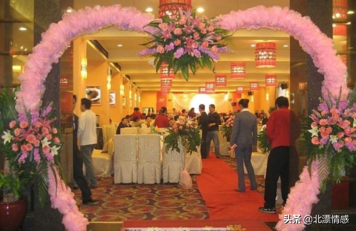 婚庆还有档期文案，婚庆还有档期文案吗