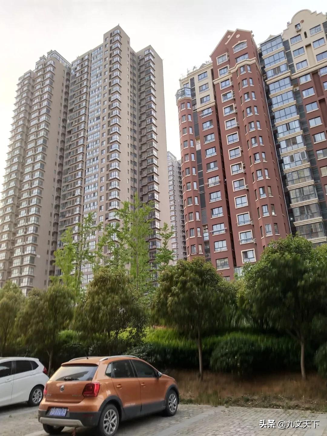 深圳一个公司领导拉帮结伙，全部安排自己老乡做下属，你怎么看？
