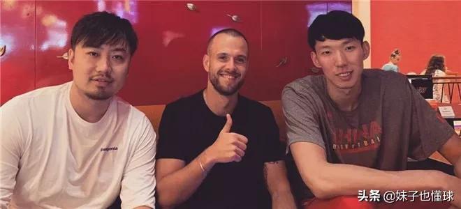 nba球星卡海外生活，nba球星卡国外哪里买