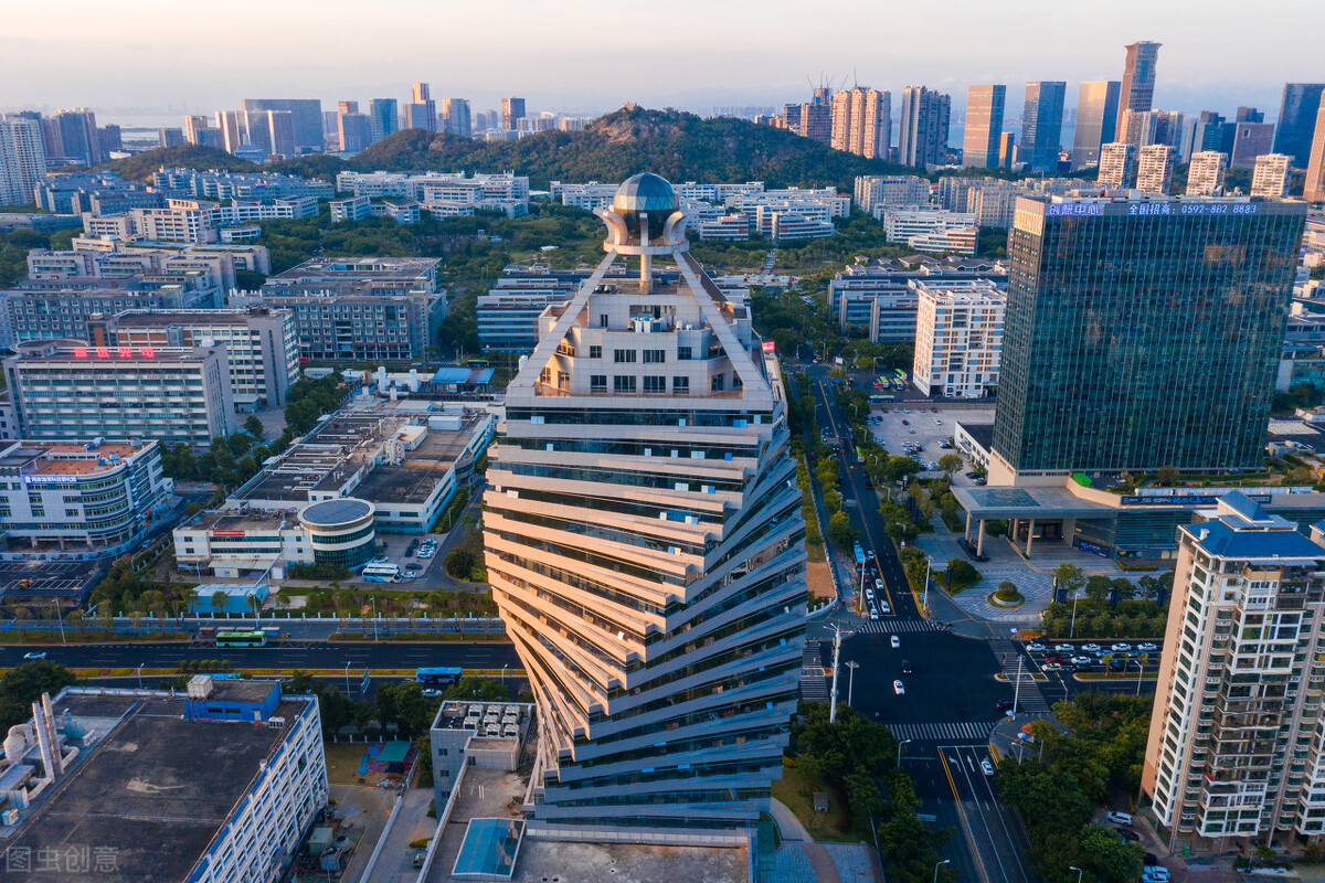 厦门市打工的人有多少人