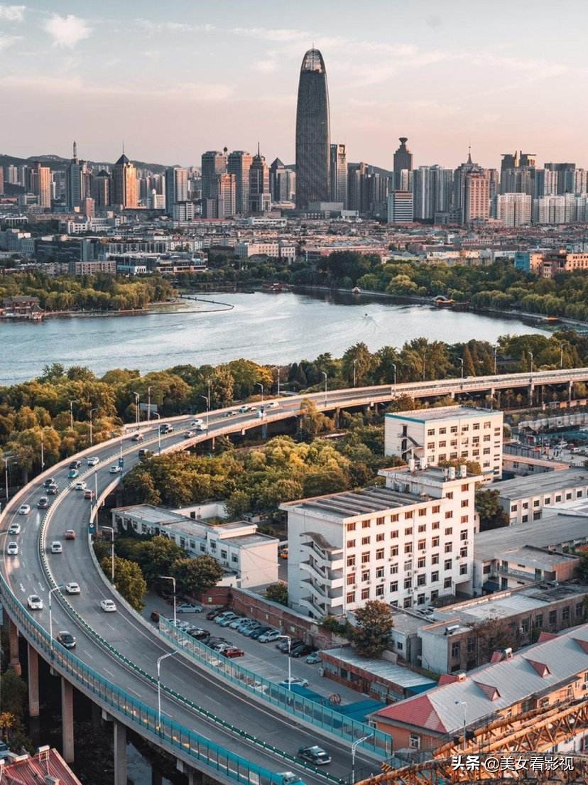 合肥同城巢湖开启了大湖时代，济南要北跨开启大河时代，是否可以同城德州？