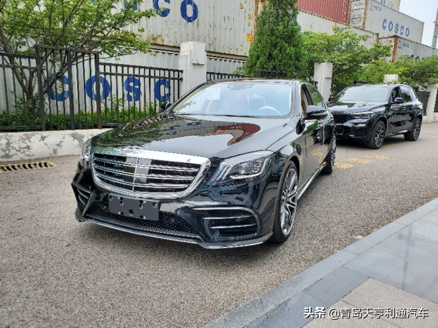奔驰s560