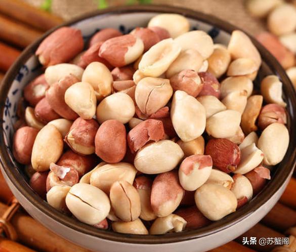 花生有什么营养价值?吃生花生好还是吃熟花生好?