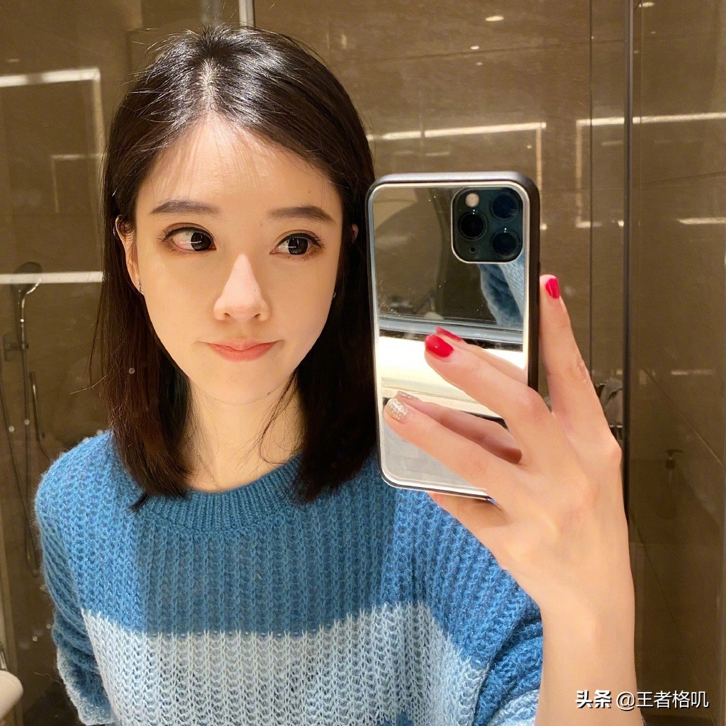 1v1把女朋友虐了怎么办？