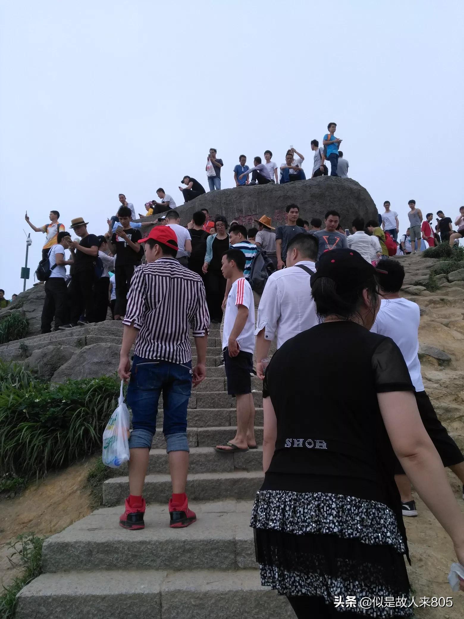 深圳最有名的什么山？