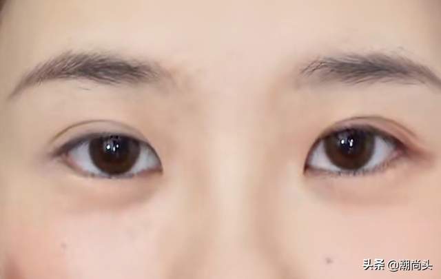 化妆的技巧想学吗
