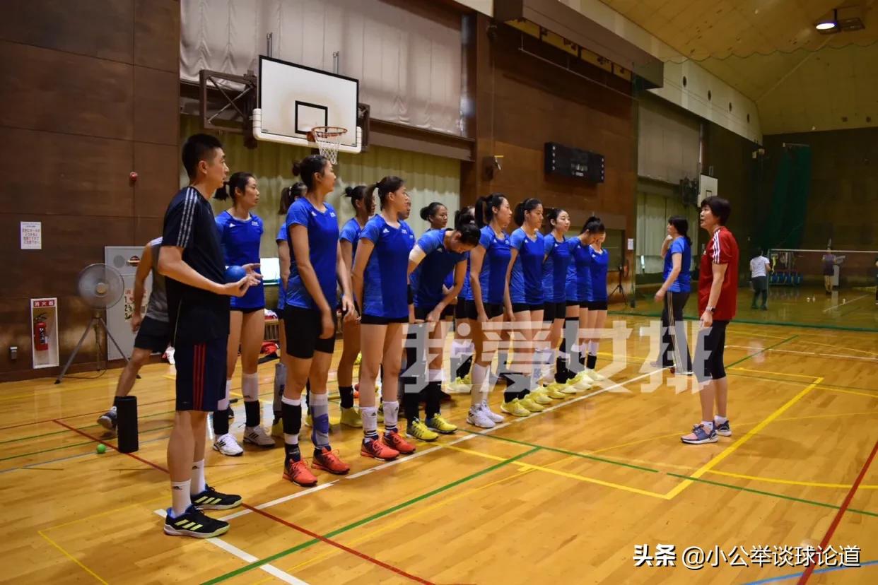 [日本18人死于高温]女排挺住！日本高湿+高温34度，场馆无空调，中国女队为何坚持实战？您怎么看？