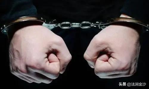 女子被前夫打死（妻子正在被强奸，丈夫不小心打死了强奸者，是否可以算正当防卫？）
