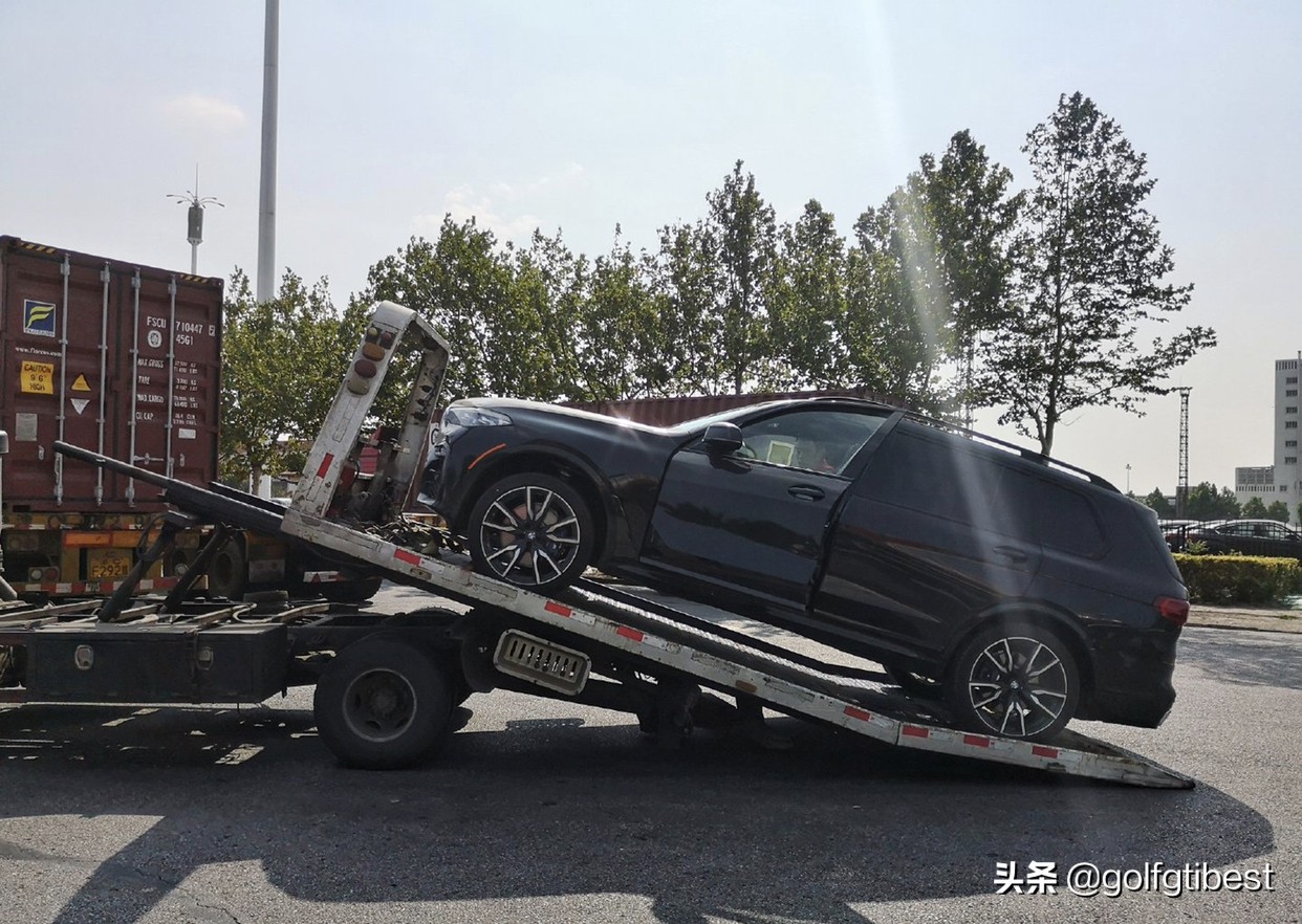 x7宝马图片