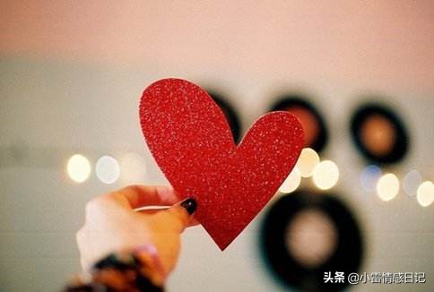 如何你们的老公沉迷游戏,看小说,打台球,你们会离婚吗,为什么? 如何你们的老公沉迷游戏,看小说,打台球,你们会离婚吗,为什么?