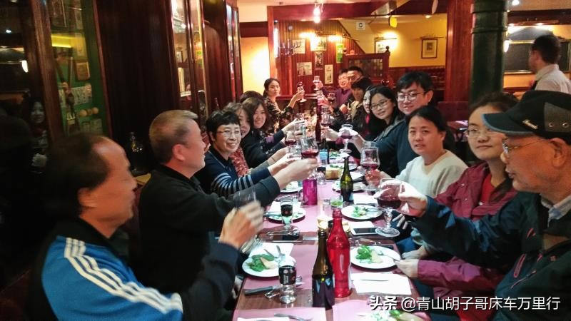 在海外生活的经历介绍怎么写，在海外生活的经历介绍怎么写英语
