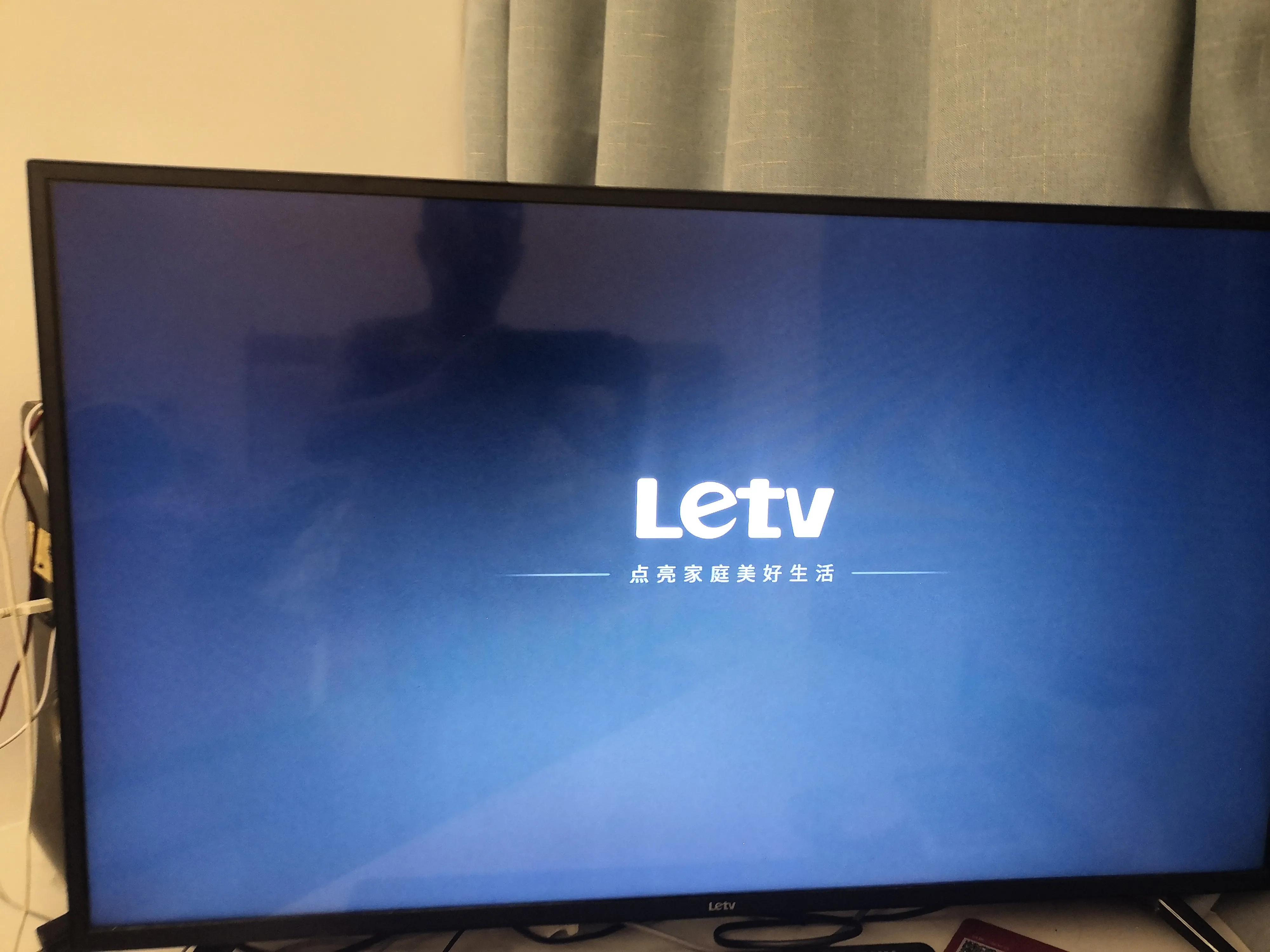 手机新品（网购手机如何判断是新机？）